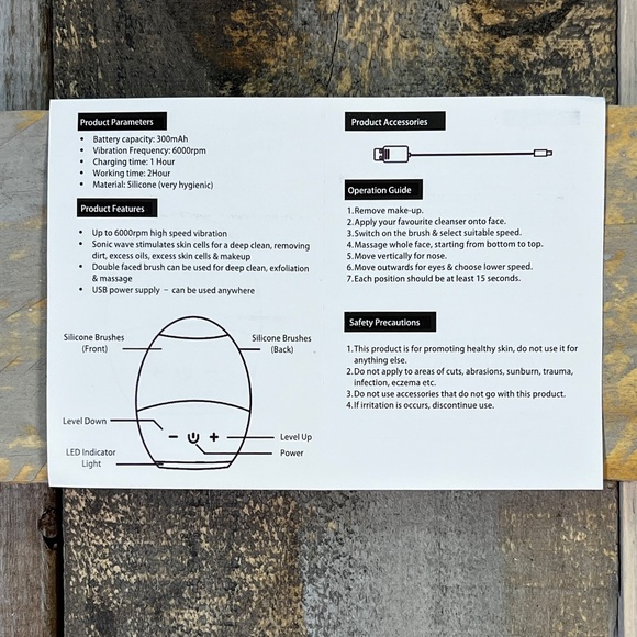 NIB ✶FREE✶ [MAC] Rechargeable Silicone Cleansing Brush | Free w/ $44 purchase! - Picture 8 of 13